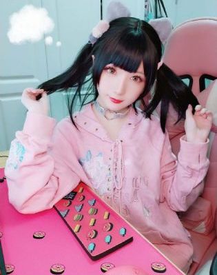 《闪耀的她》电视剧免费观看