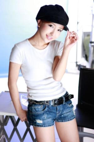 美女午夜影院