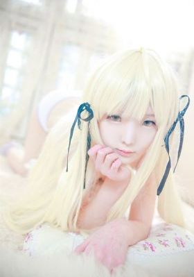 梅艳芳菲
