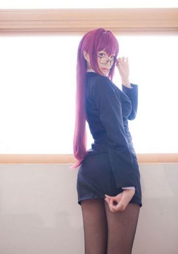 年轻的小姨子hd